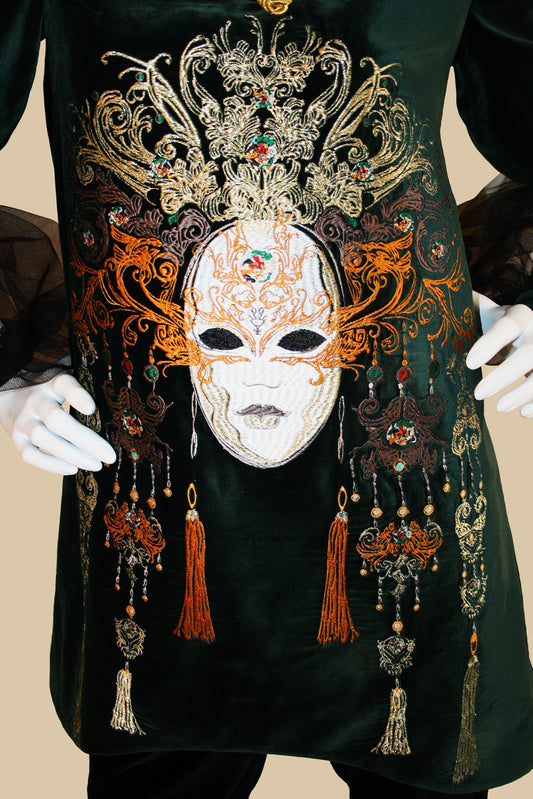 أقنعة البندقية