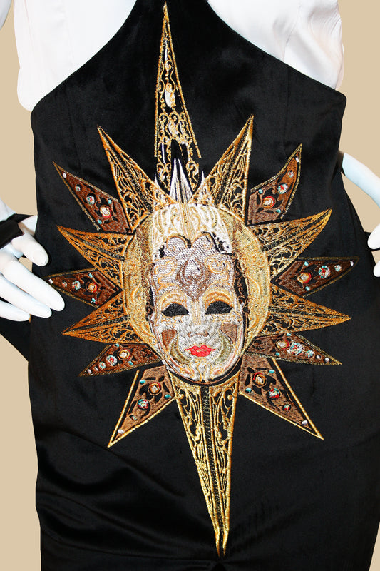 أقنعة البندقية